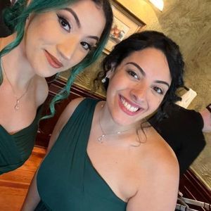 Meet your Posher, Nicole